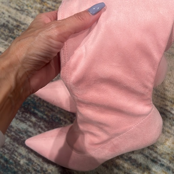 Never worn pink thigh high boots - Picture 6 of 6